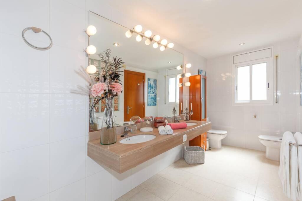 Villa Wine Experience Cambrils - Wine, Art & Games Extérieur photo