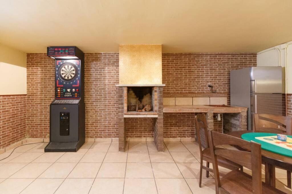 Villa Wine Experience Cambrils - Wine, Art & Games Extérieur photo